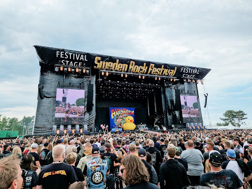 Rosenlunds Camping rustar för årets Sweden Rock Festival - Softhouse lösning checkar in 20 ekipage i minuten